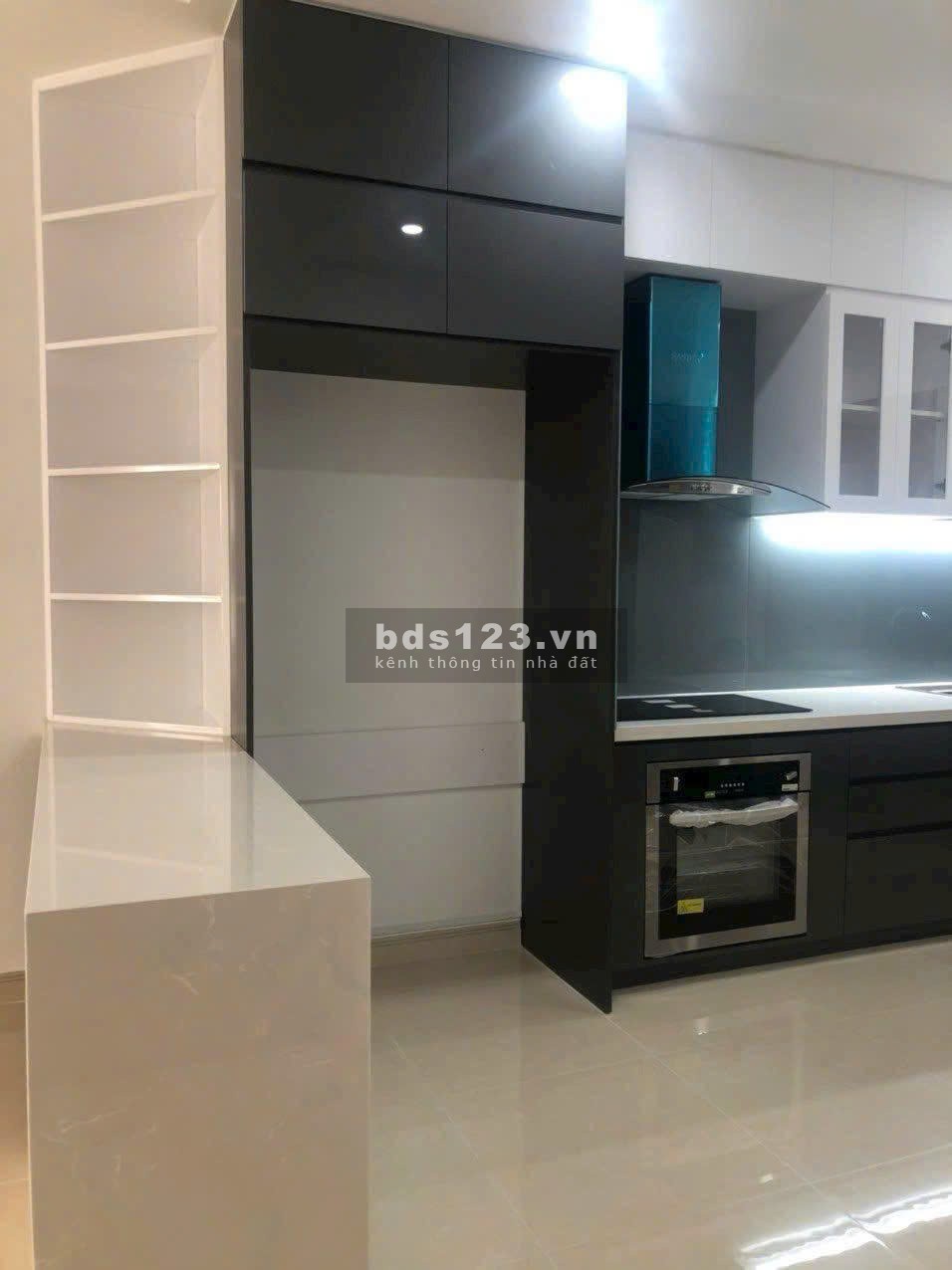 Chung cư Samland Airport, p1, Gò Vấp: Căn góc 81m2, 2p ngủ, 12tr/th