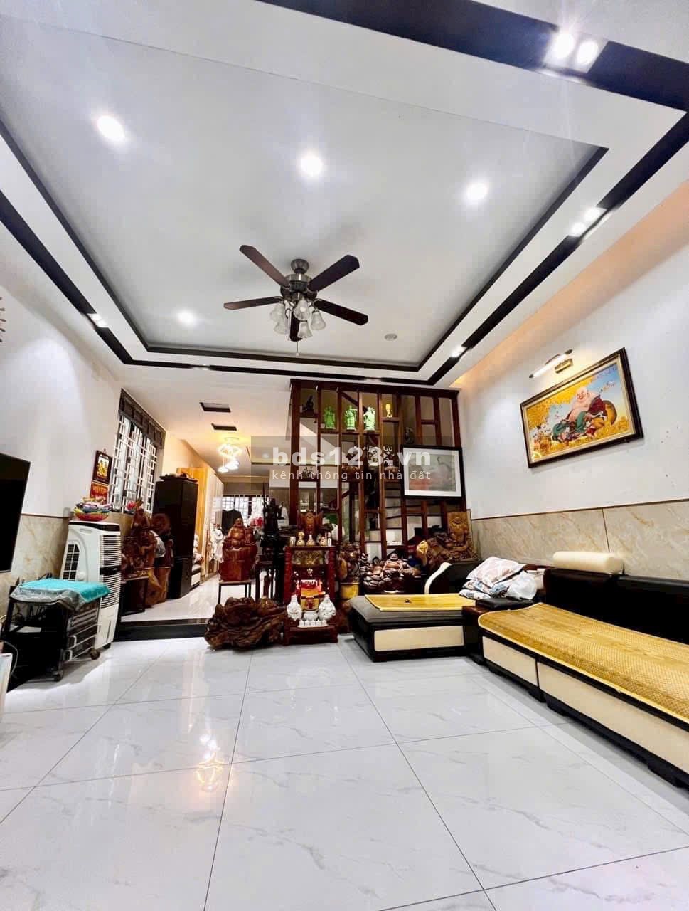 Bán nhà 4 tầng – 3 mặt kiệt – đường 2/9, Hải Châu – Đà Nẵng