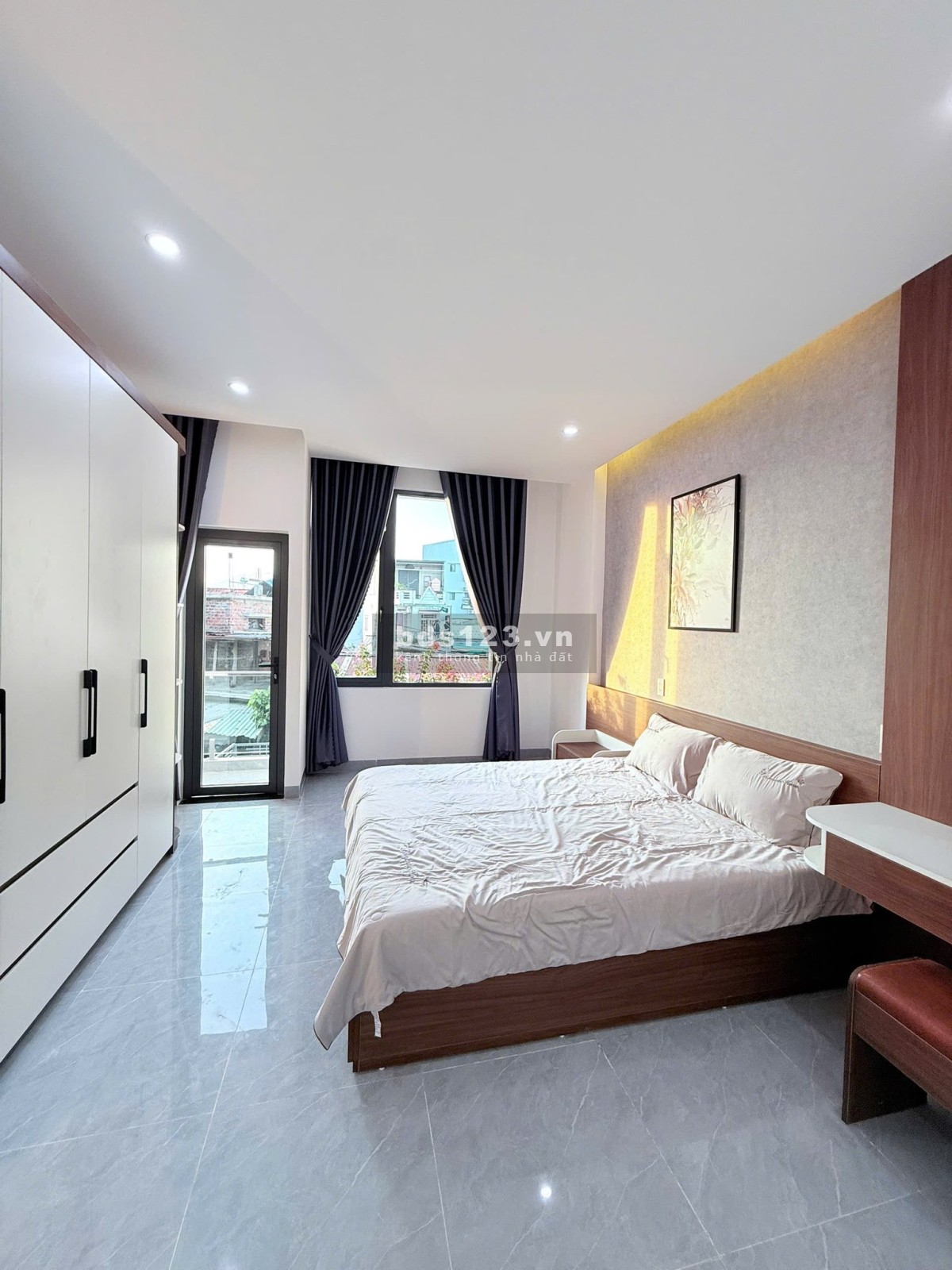 Bán nhà 3 tầng – K242 Tô Hiệu – Gần Hoàng Thị Loan