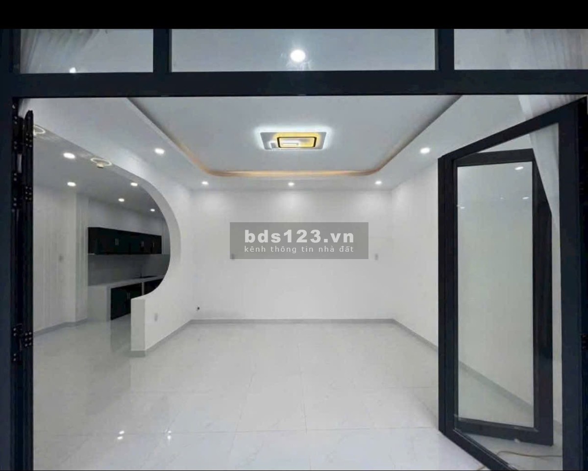 Thanh Lý Căn Nhà Cấp 4 Sổ Riêng Ngay Chợ Bình Chánh