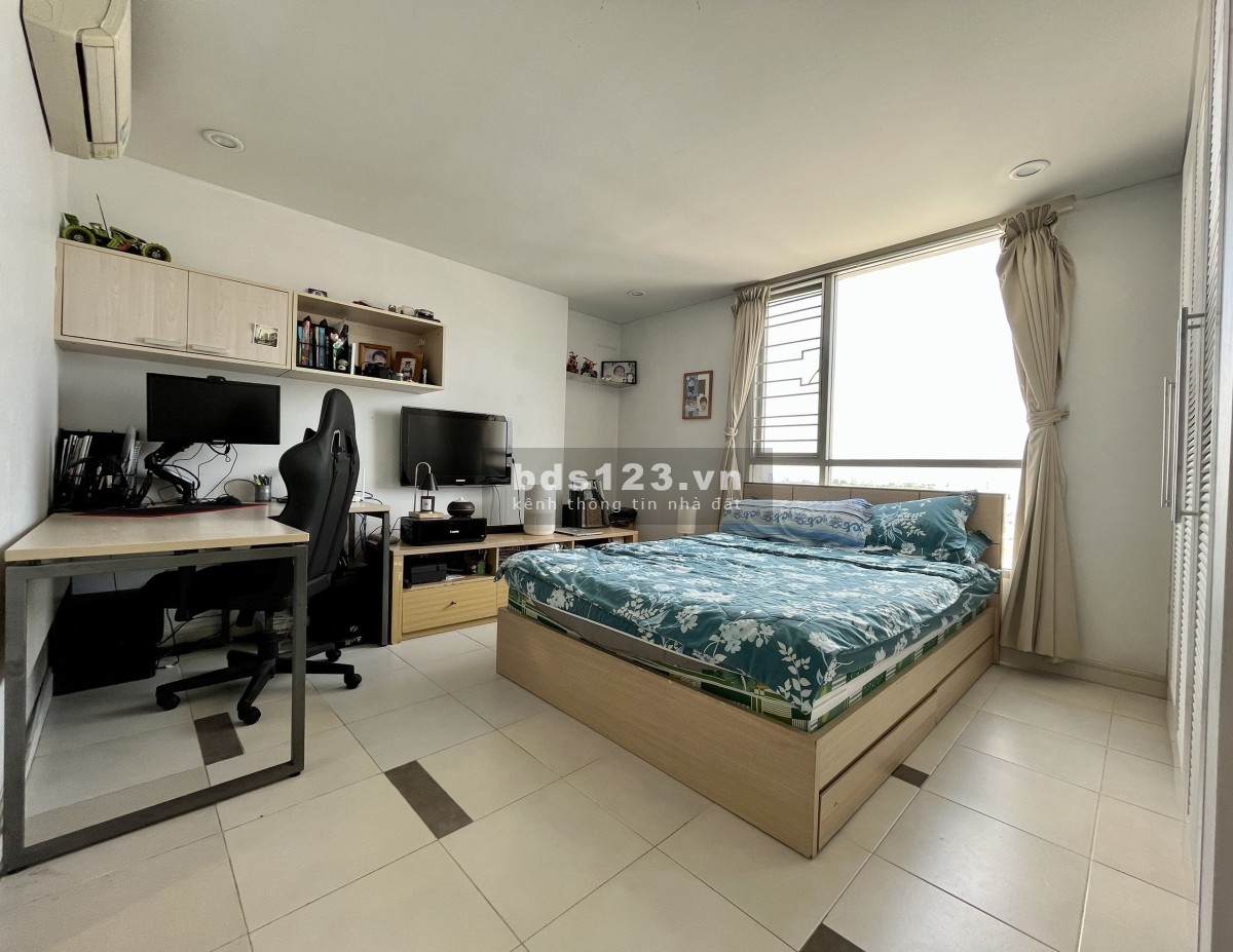 Chung cư Phúc Yên, Tân Bình: 160m2, 2p ngủ, 2wc, NTCC, 18tr/th
