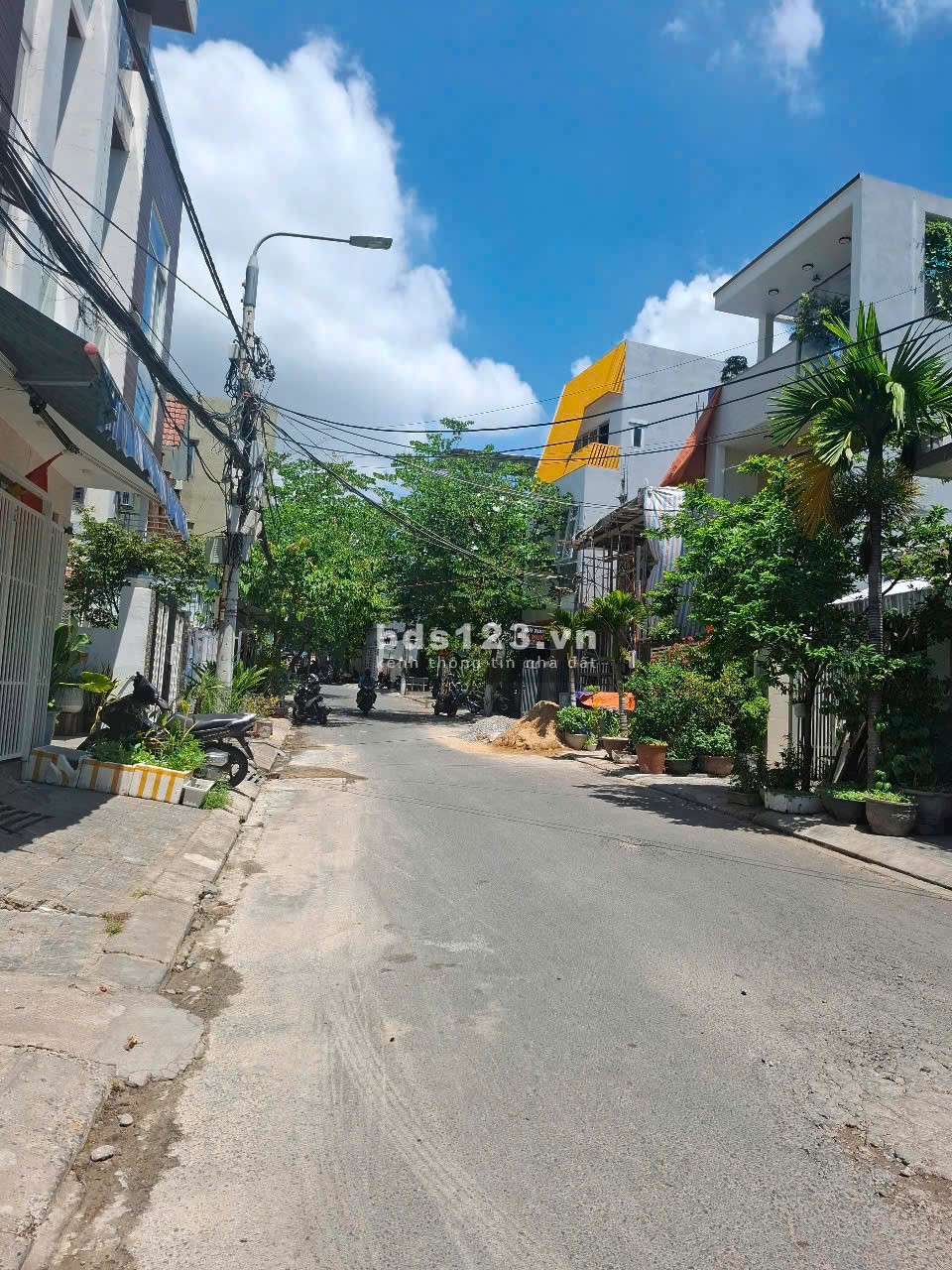Bán Nhà Mặt Tiền Lương Thế Vinh - Chỉ Hơn 60 Triệu/M², TT Sơn Trà