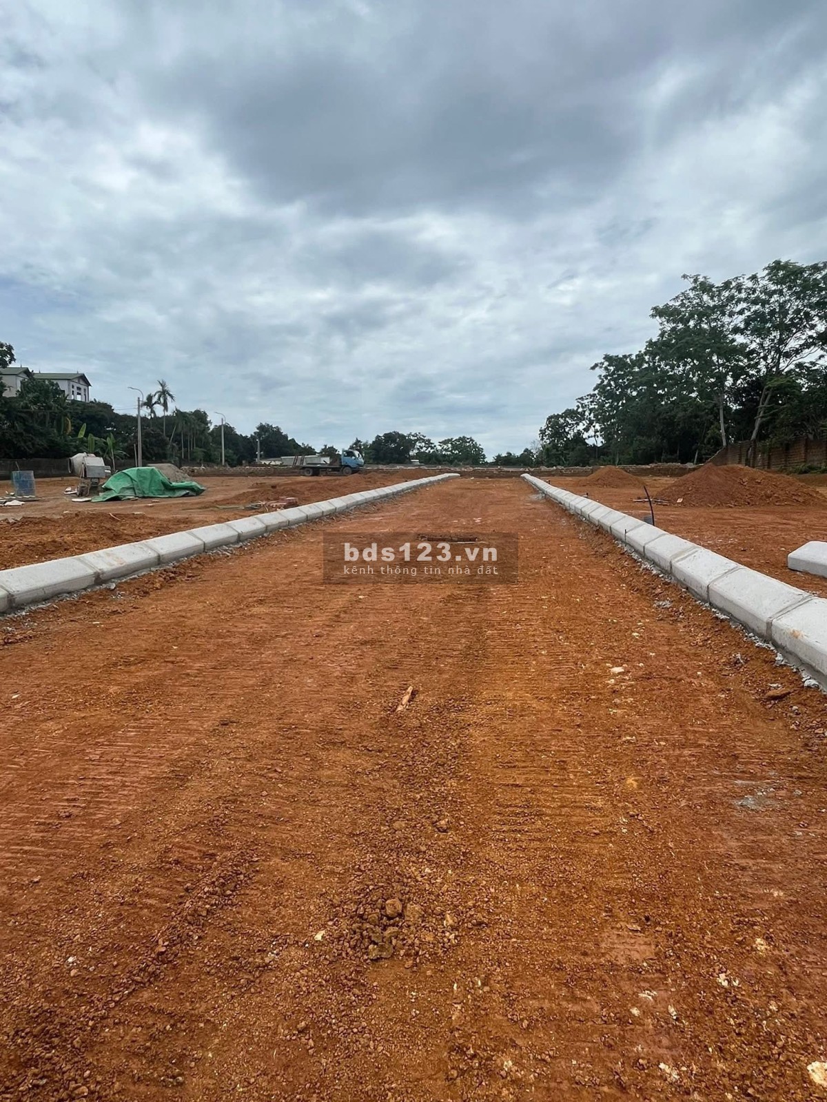 Bất Động Sản Trại Hồ – Cổ Đông – TX Sơn Tây: Vị Trí Vàng, Pháp Lý Rõ Ràng, Đầu Tư Sinh Lời