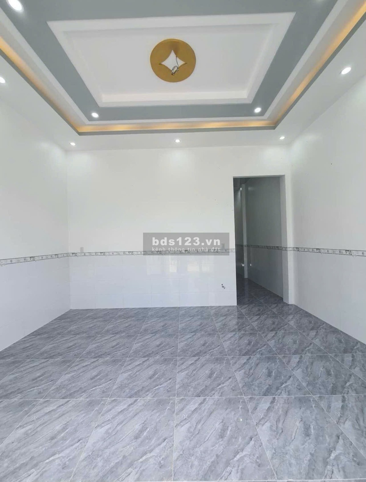 Chủ nhà tái định cư cần bán gấp căn nhà cấp 4 giá 850tr ngay trung tâm xã Bình Chánh