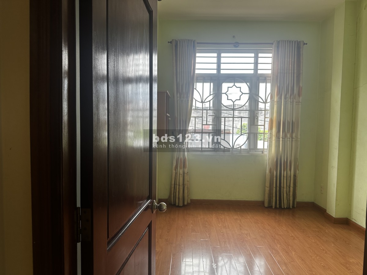 NHÀ đẹp 6mX 20m CHÍNH CHỦ CẦN BÁN - MIỄN TIẾP MÔI GIỚI
