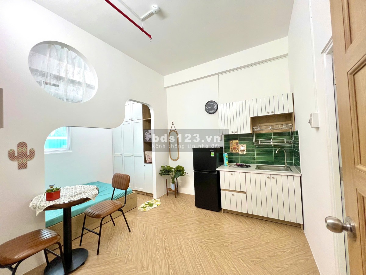 Căn hộ siêu đẹp 1 Phòng ngủ, Pk đủ nội thất Đối diện Sân bay Tân Sơn Nhất.