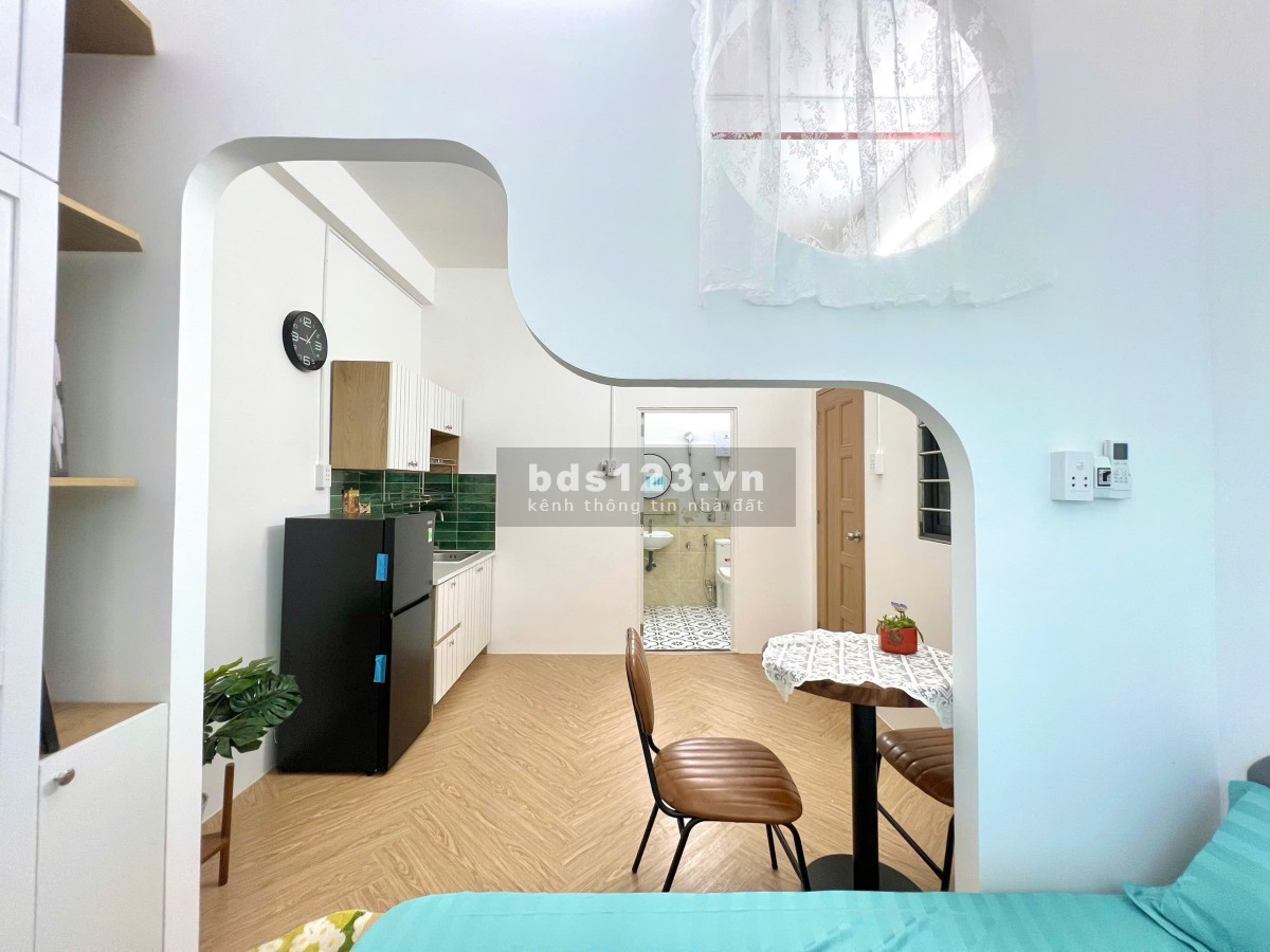 Căn hộ siêu đẹp 1 Phòng ngủ, Pk đủ nội thất Đối diện Sân bay Tân Sơn Nhất.