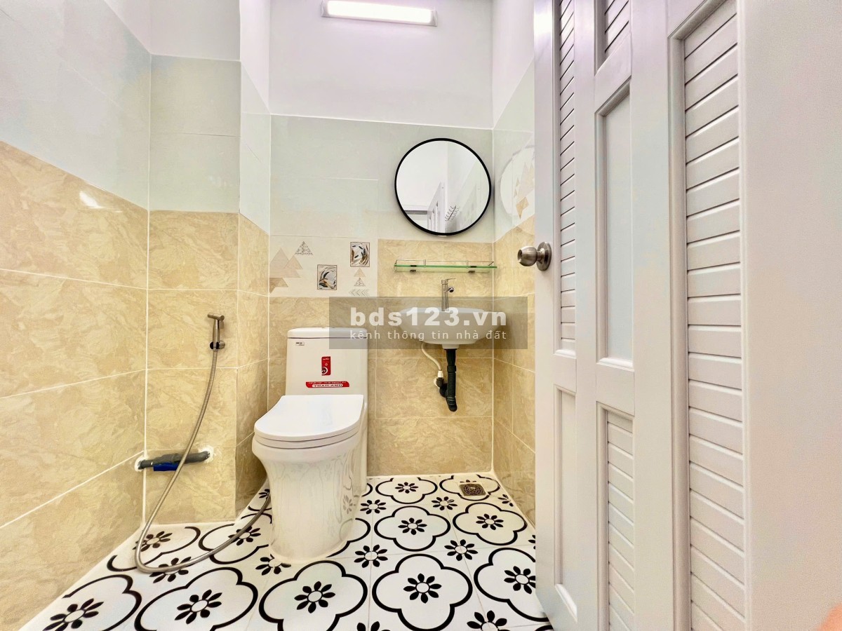 Căn hộ siêu đẹp 1 Phòng ngủ, Pk đủ nội thất Đối diện Sân bay Tân Sơn Nhất.