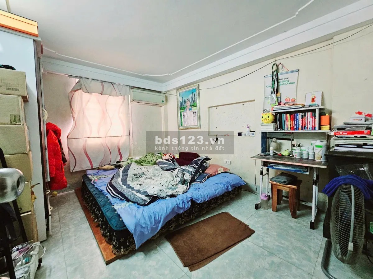 Bán nhà 38m2 Kim Giang, Hoàng Mai, 5 tầng, ngõ ô tô thông, kinh doanh, giá 7.5 tỷ