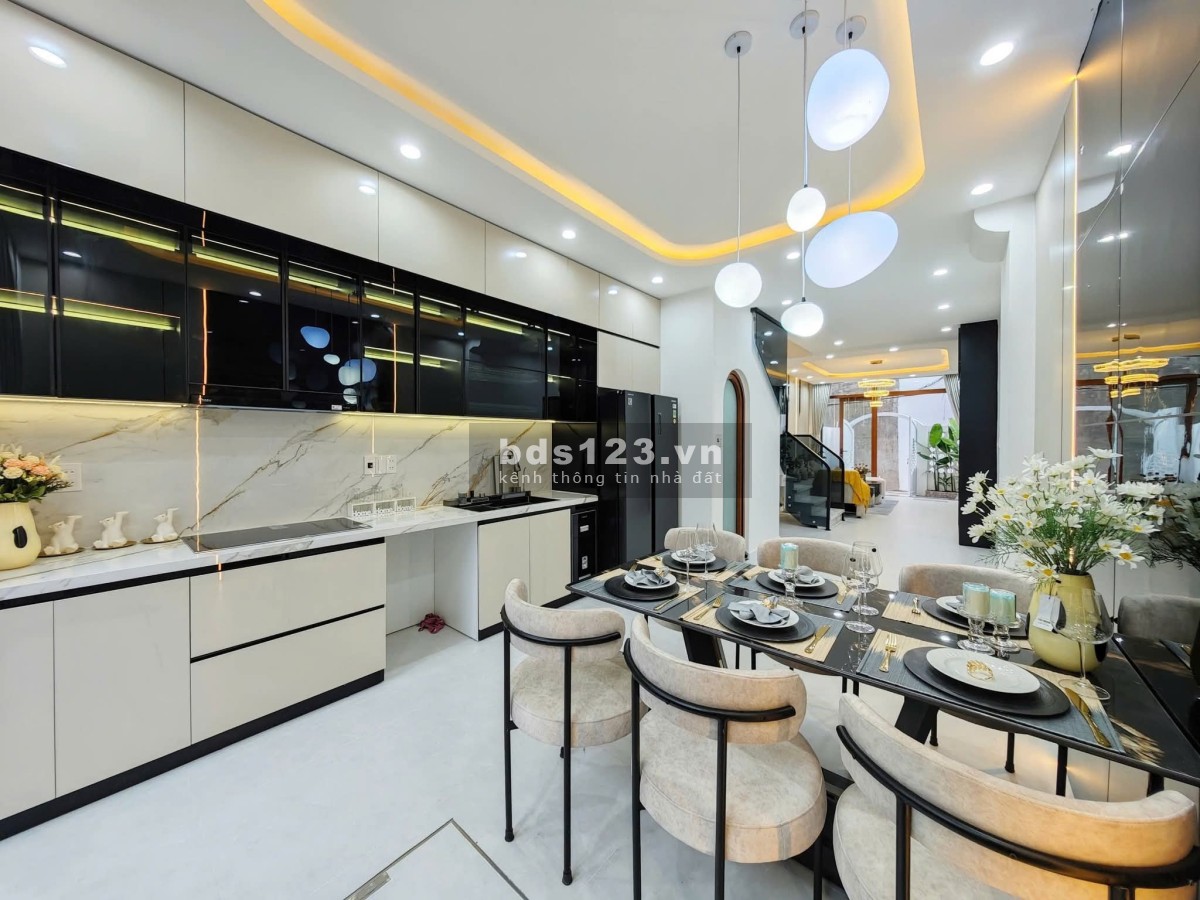 Chính chủ bán nhà 3 tầng mới – Có hồ bơi – Kiệt Phạm Văn Nghị