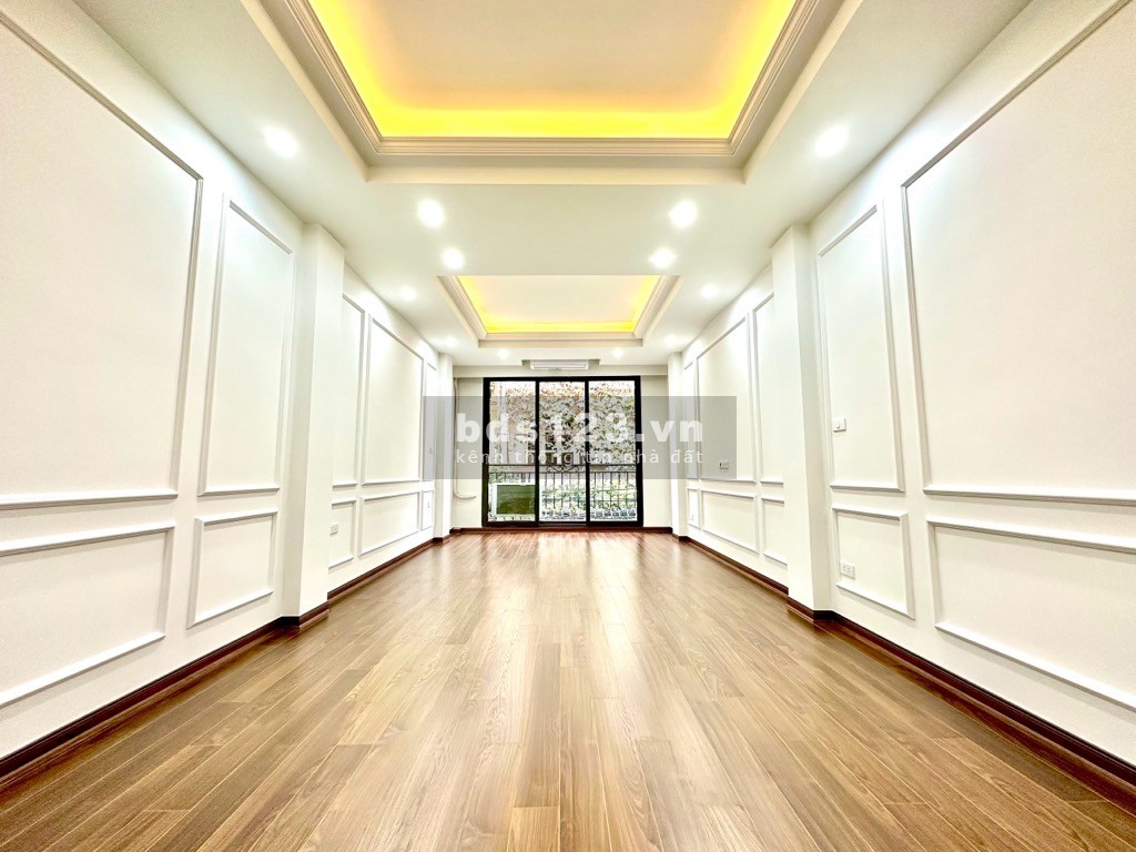 Bán Nhà Nguyễn Ngọc Nại 180m², 5 Tầng, Mặ Tiền 6m, Gía 70 Tỷ