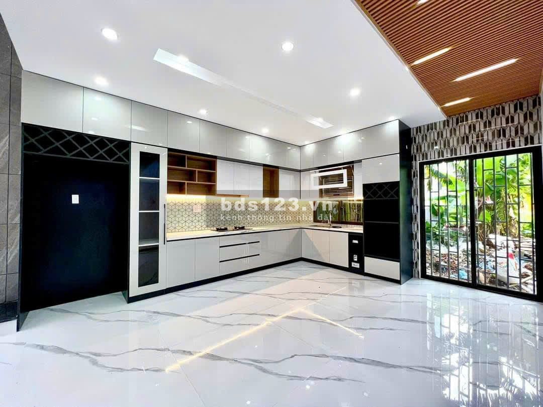 Bán nhà 3 tầng full nội thất – Thanh Lương 18