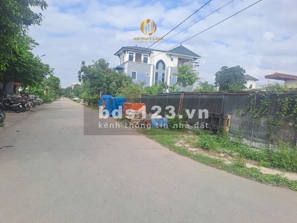 Bán lô đất đầu ve 2 mặt đường đôi Lê Thái Tổ, 324m², 18m mặt