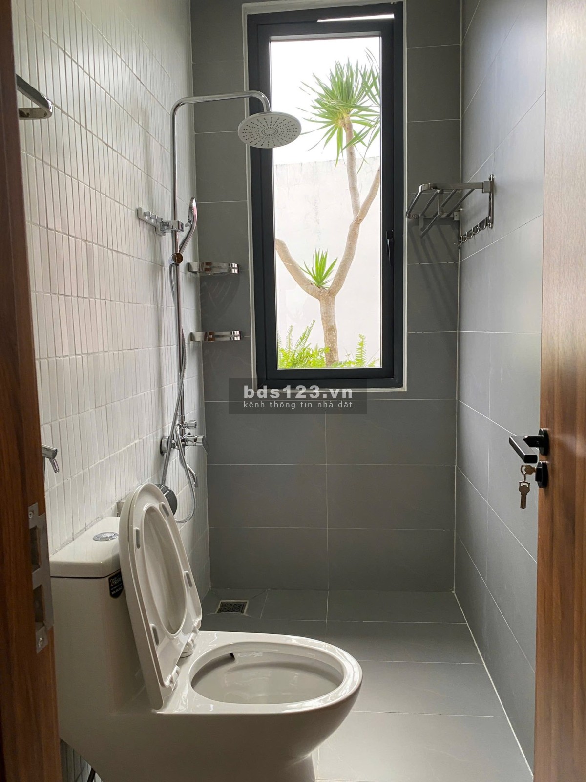 Bán nhà mới 3 tầng – Hải Châu – Hoà Cường