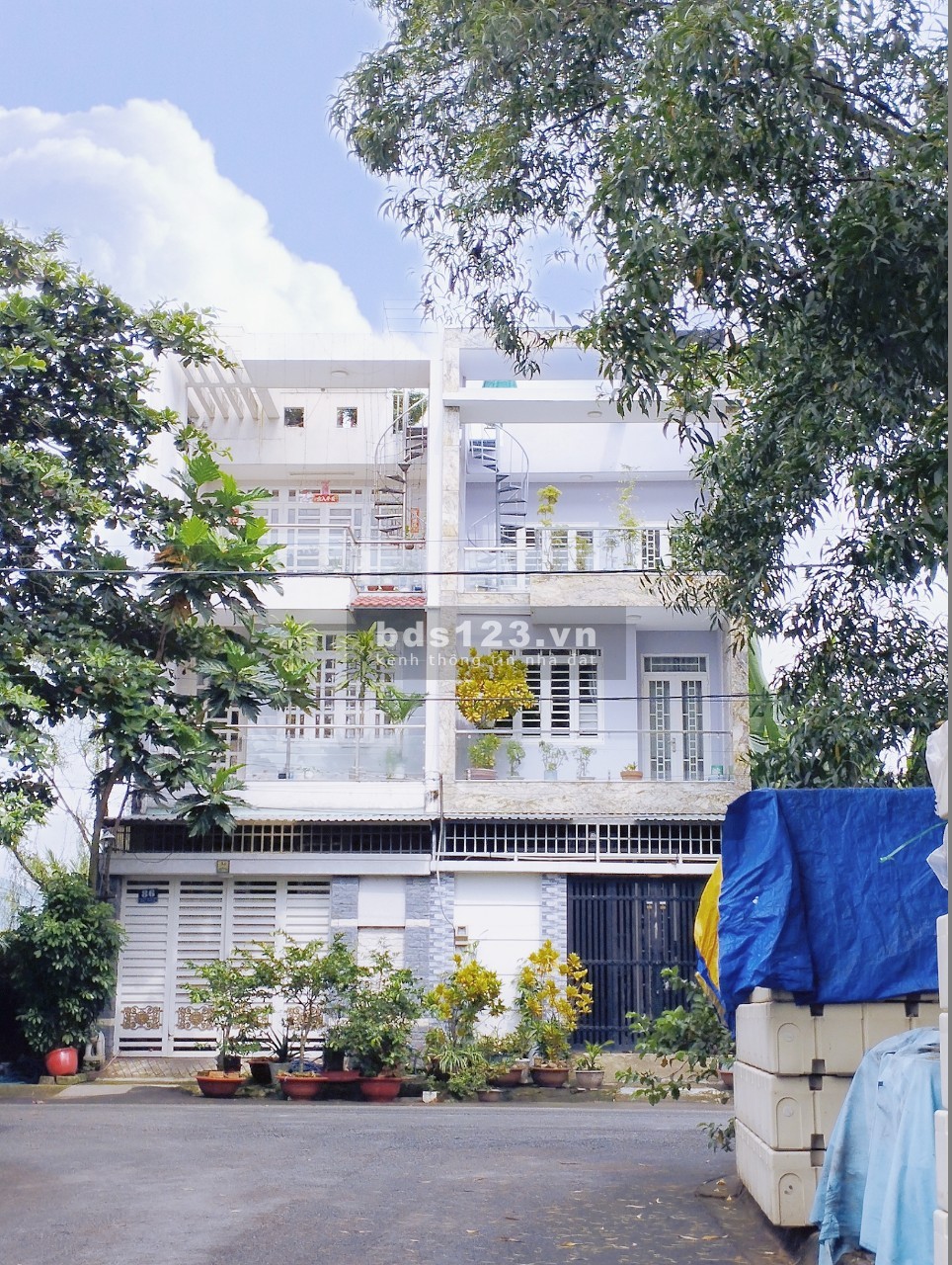 Bán Nền đẹp, 100m2 KDC Đông Dương, đường 82 Bưng Ông Thoàn, Q9, Tphcm và 1 Lô đất dân Ng Duy Trinh