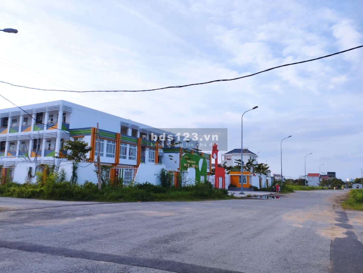 Bán đất Nền KDC Phú Nhuận, đường Liên Phường, Ph. Phú Hữu, Quận 9 Diện Tích 270m2, Giá 80tr/m2