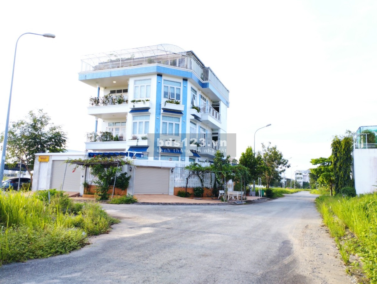 Bán đất Nền KDC Phú Nhuận, đường Liên Phường, Ph. Phú Hữu, Quận 9 Diện Tích 270m2, Giá 80tr/m2