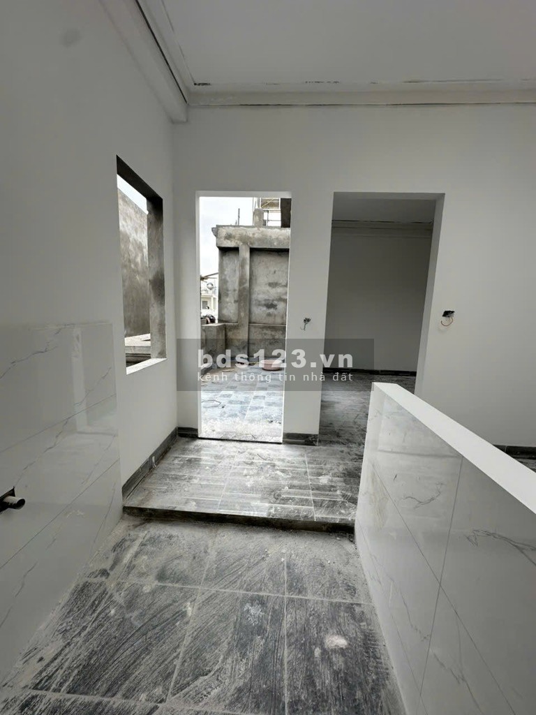 Bán Nhà Mới Đẹp 5 Tầng Lô Góc, Gần Ô Tô, TL70, Tây Mỗ, Trung Tâm Quận Nam Từ Liêm, 38 m2, Chỉ 6 Tỷ