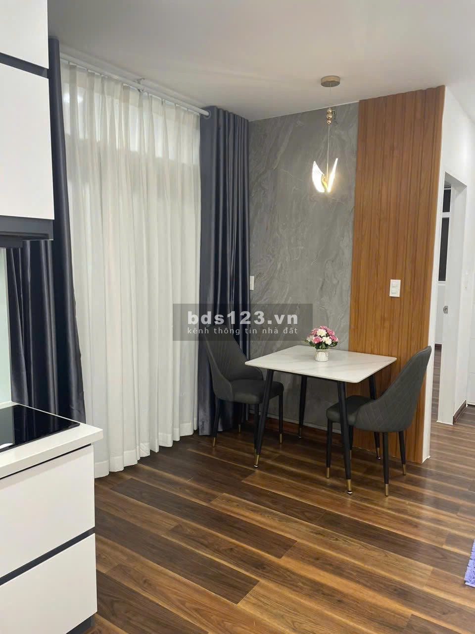 Chung cư 8x plus Trường Chinh,Q12: 80m2, 3p ngủ, NT, 95tr/th