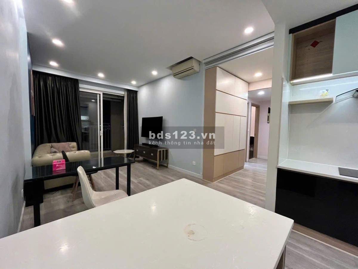 Chung cư Harmona, Tân BÌnh: 75m2, 2p ngủ, 2wc, Nội thất, 12,5tr/th