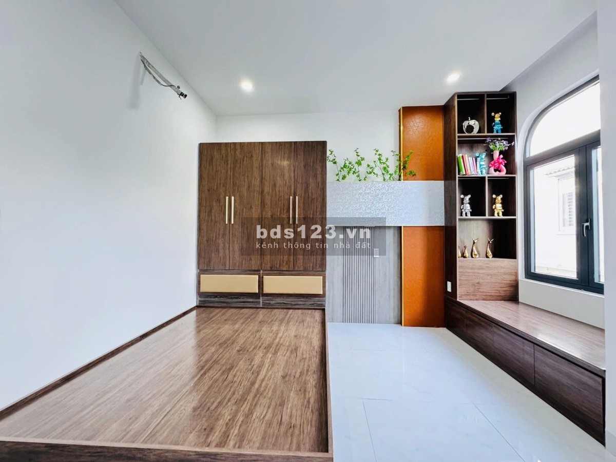 Bán nhà 3 tầng 3 mê – Kiệt ô tô Tôn Đức Thắng.