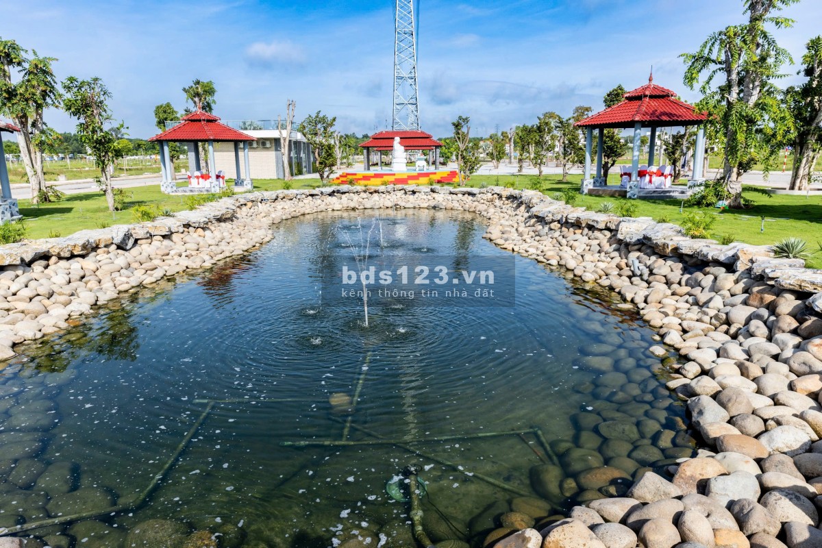 Lãi gấp đôi, mua là lời! Lô góc đối diện quảng trường trung tâm tại KĐT Alana City TPHCM