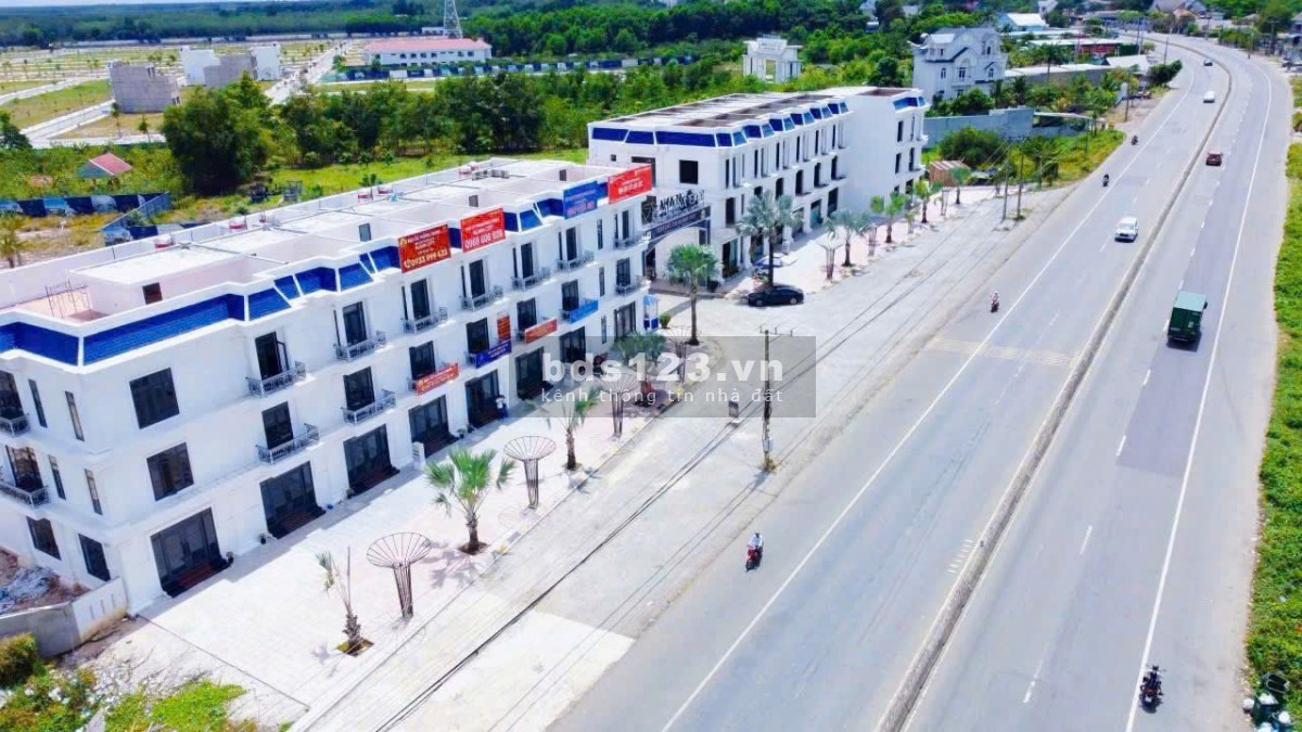 Lãi gấp đôi, mua là lời! Lô góc đối diện quảng trường trung tâm tại KĐT Alana City TPHCM
