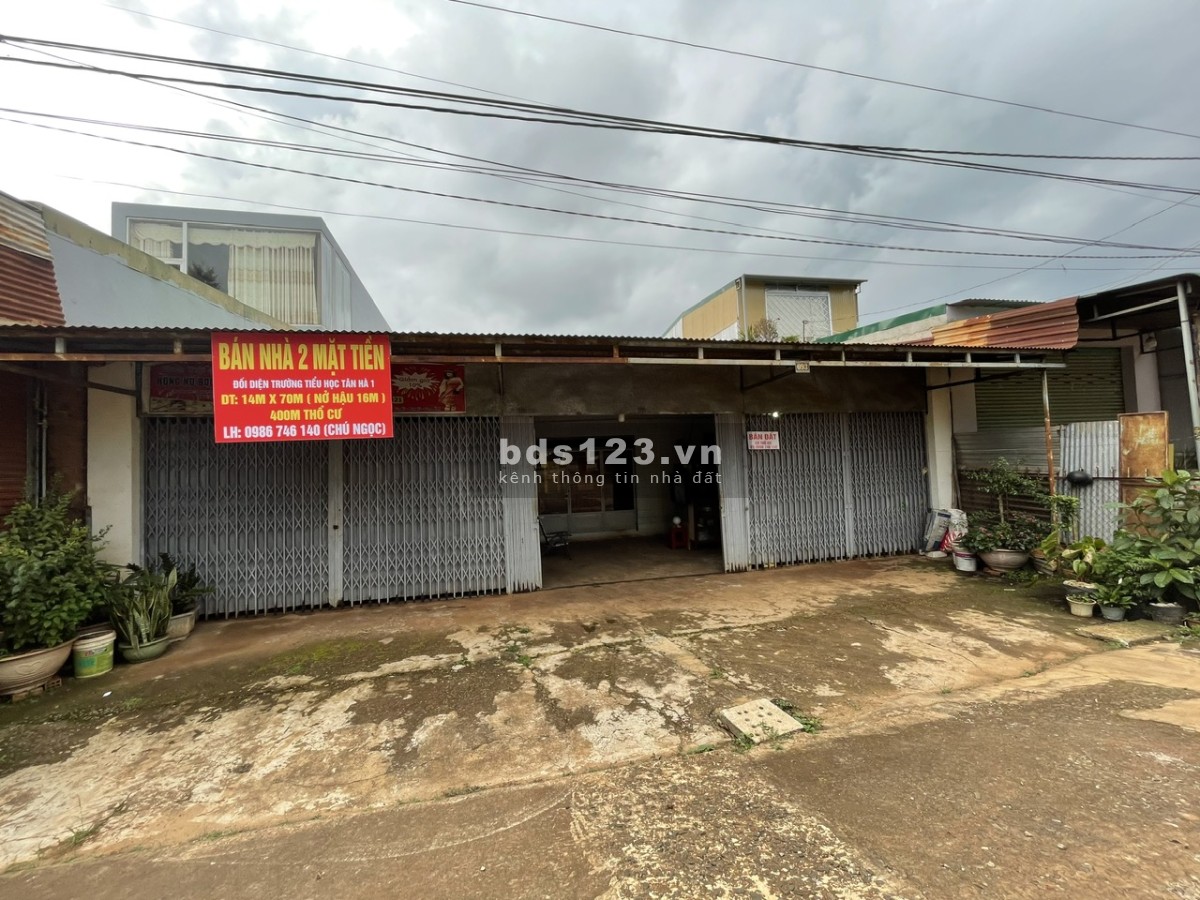 Bán nhà 2 mặt tiền DT 14x70 – ngay trung tâm chợ Tân Hà, Lâm Hà, Lâm Đồng