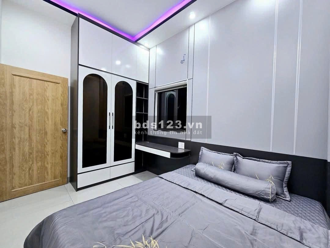 Bán nhà 2 tầng 2 mê – 2 mặt kiệt ô tô Nguyễn Phước Nguyên.