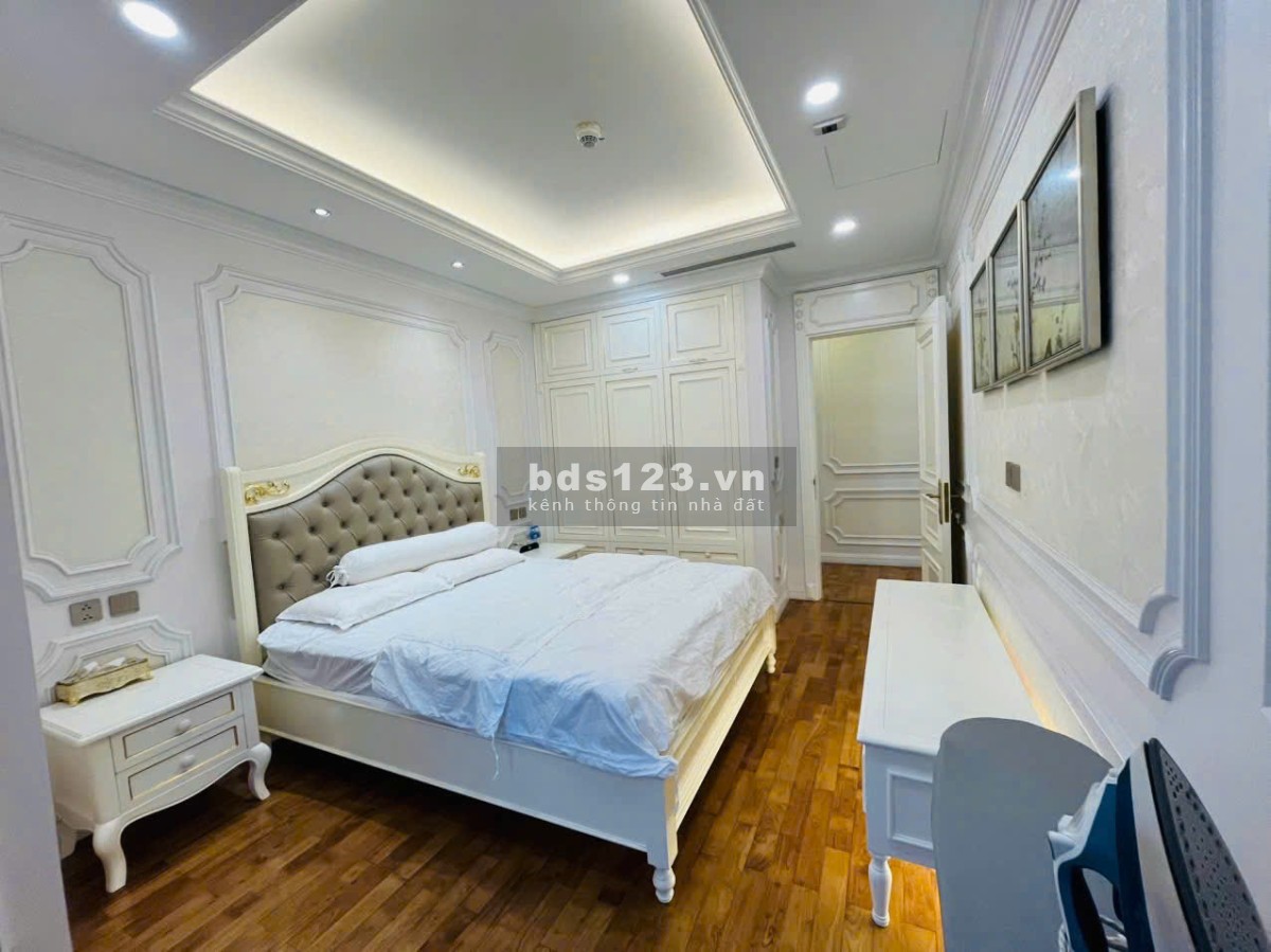 Cần bán căn hộ cao cấp Vincom Center Bà Triệu