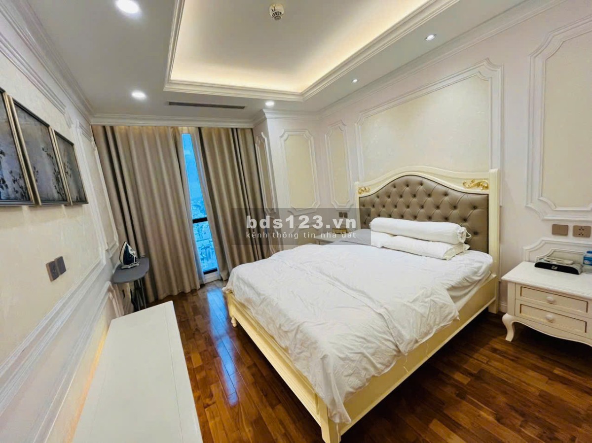 Cần bán căn hộ cao cấp Vincom Center Bà Triệu