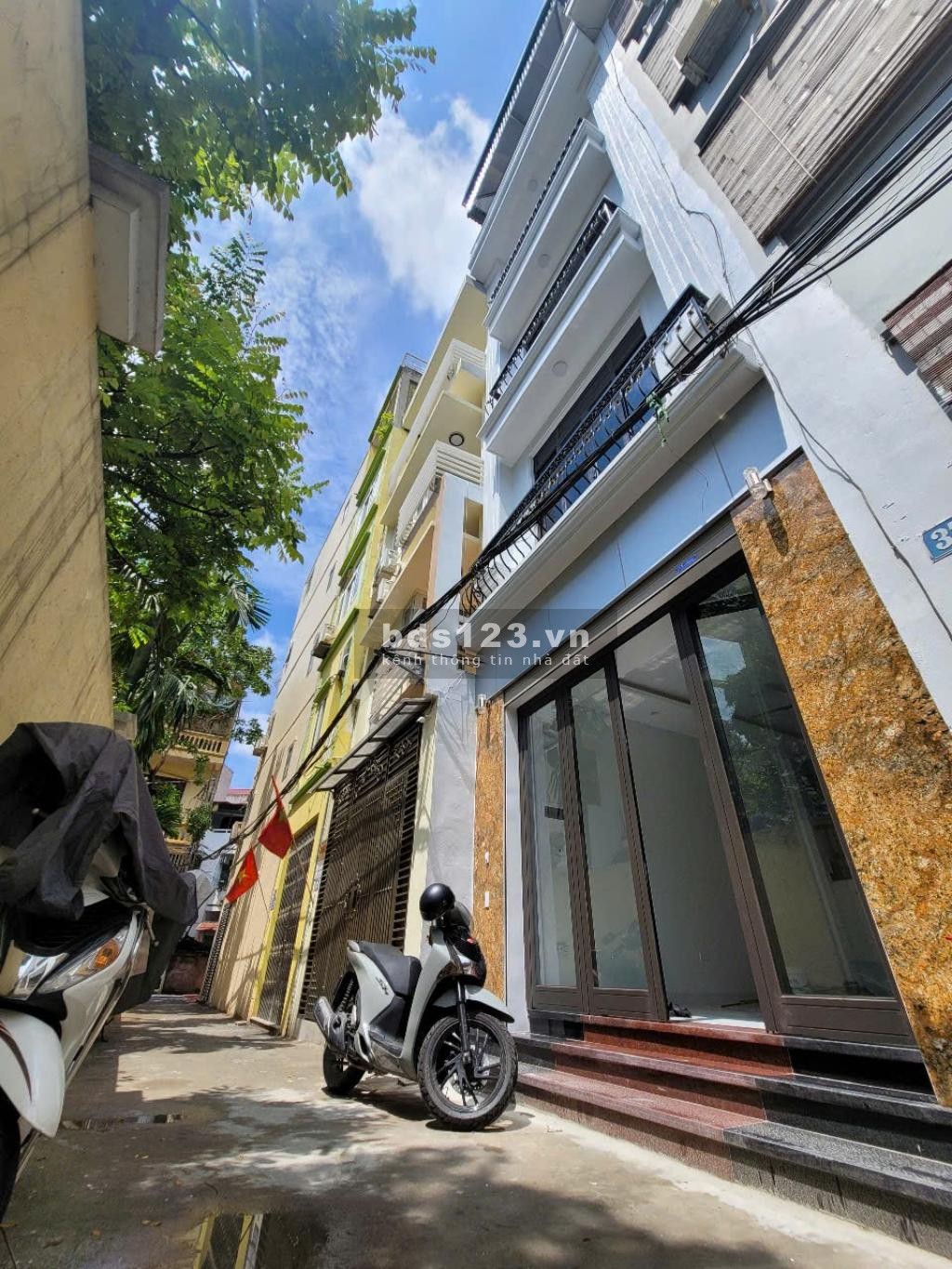 Hiếm ! bán nhà phố Lê Trọng Tấn Hà Đông, 60m, 5 tầng, thang máy xịn, nhà mới đẹp, giá 13,8 tỷ