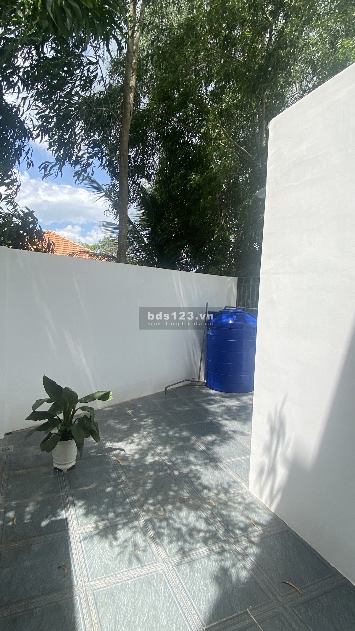 BÁN NHÀ MẶT TIỀN ĐƯỜNG VỪA Ở VỪA KINH DOANH