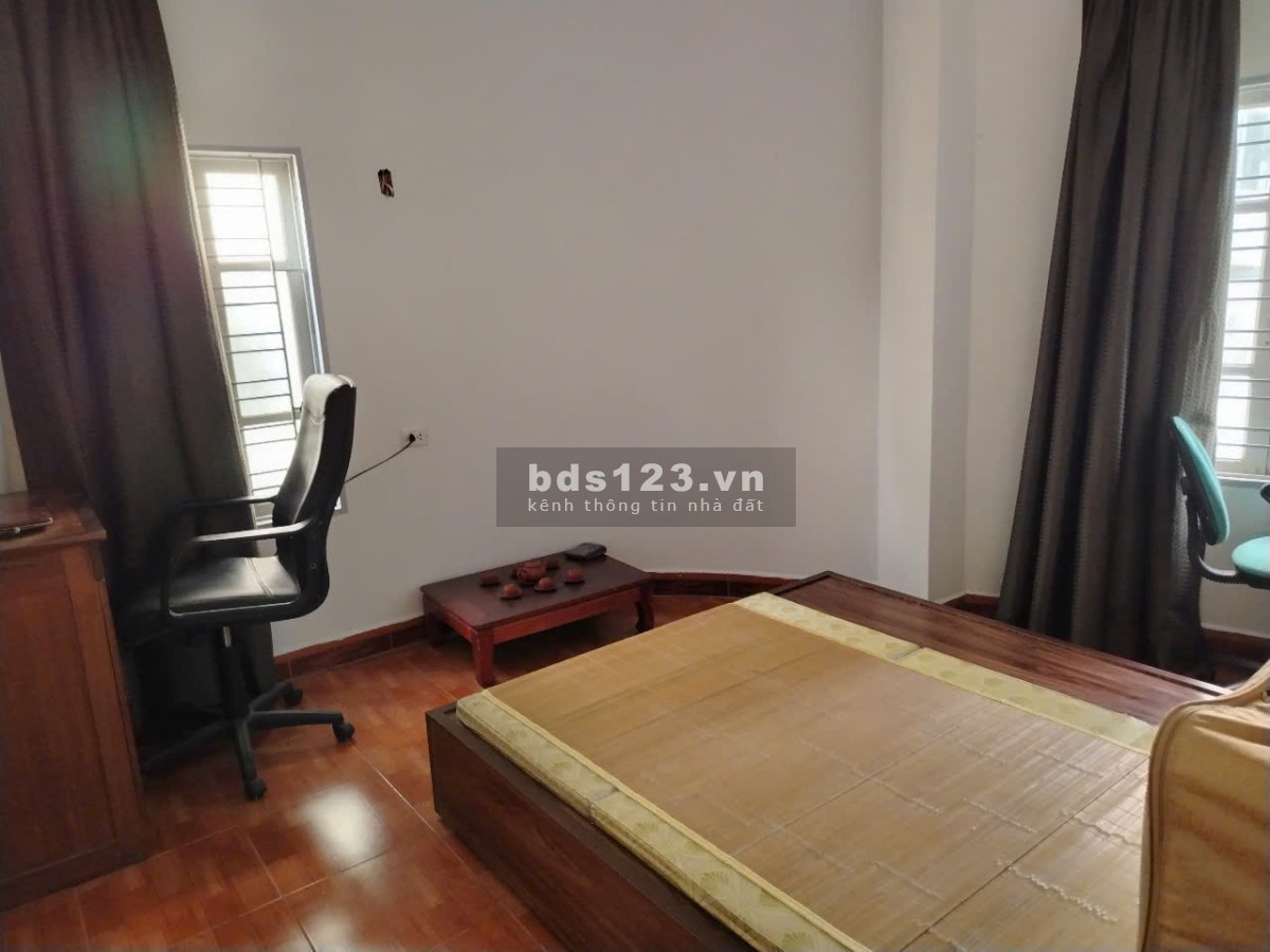 Nhà Lô Góc Dân Xây 4 Tầng, TL70, Trung Tâm Tây Mỗ & Đại Mỗ, Quận Nam Từ Liêm, 38 m2, Quanh 5X Tỷ
