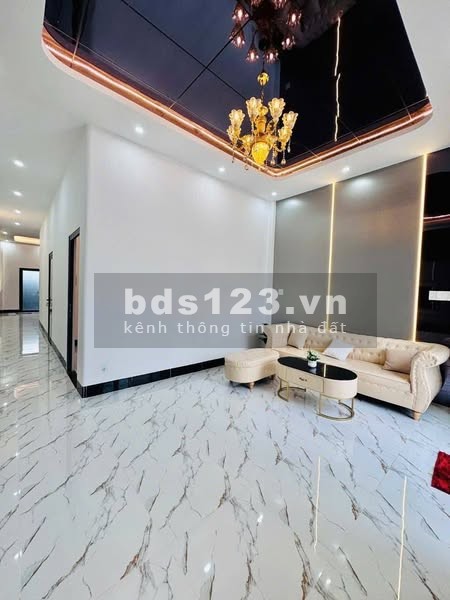  Vị trí: Nằm ngay gần chợ Bình Chánh cách quốc lộ chỉ 5p di chuyển GIÁ 970TR