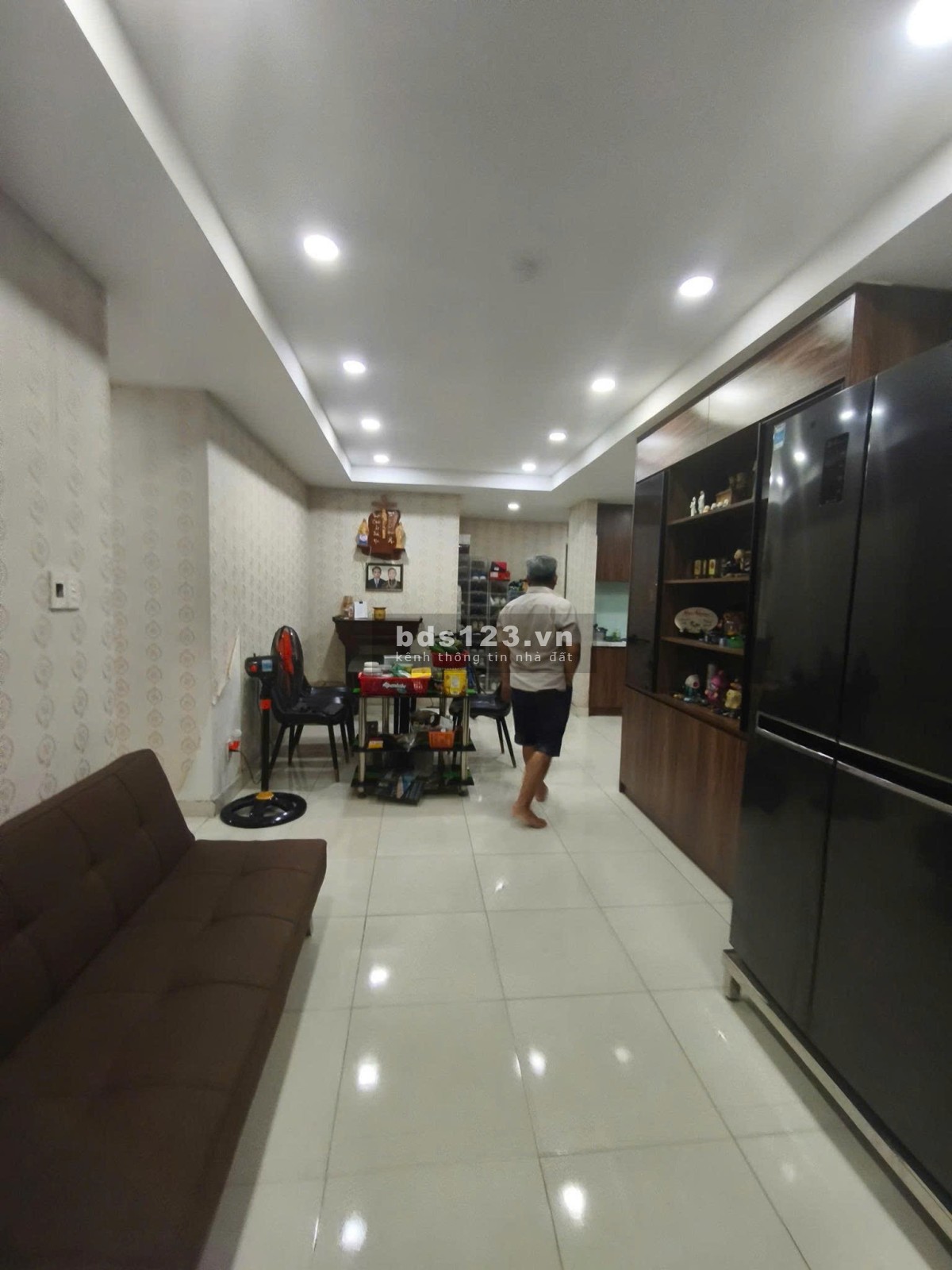 C/c Phú Đạt - Đường D5, P25, Bình Thanh: 89m2, 3p ngủ, 2wc, NTCC, 15,5tr/th