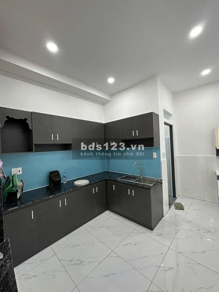 Lãnh Binh Thăng - Quận 11 - Nhà Mới Hẻm Ôtô Thông - 46m² (3,5x13) 3 Tầng - 4PN - Chỉ 6,8 Tỷ Còn TL
