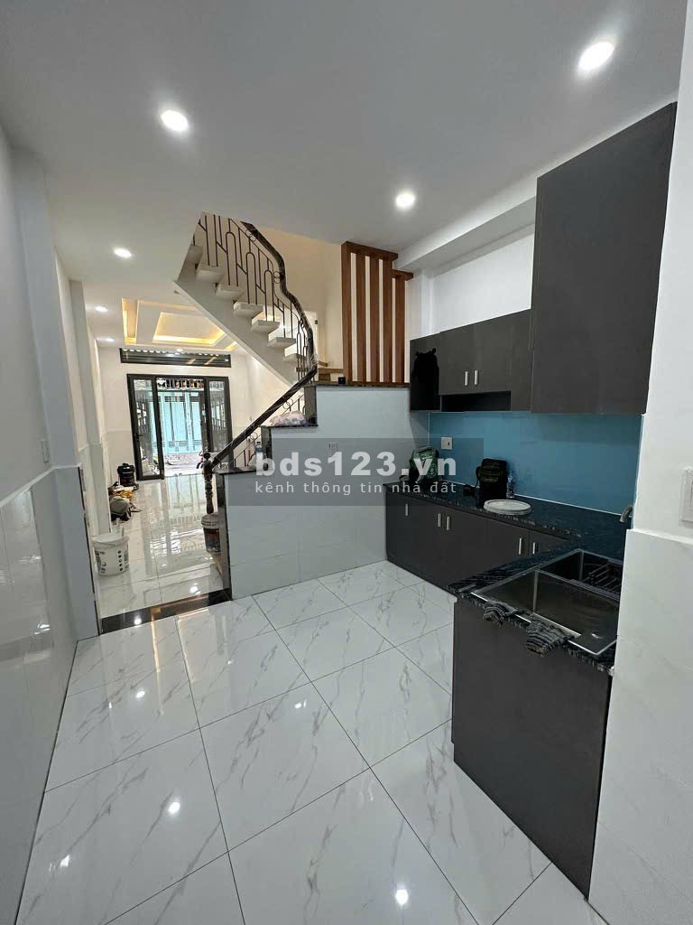 Lãnh Binh Thăng - Quận 11 - Nhà Mới Hẻm Ôtô Thông - 46m² (3,5x13) 3 Tầng - 4PN - Chỉ 6,8 Tỷ Còn TL