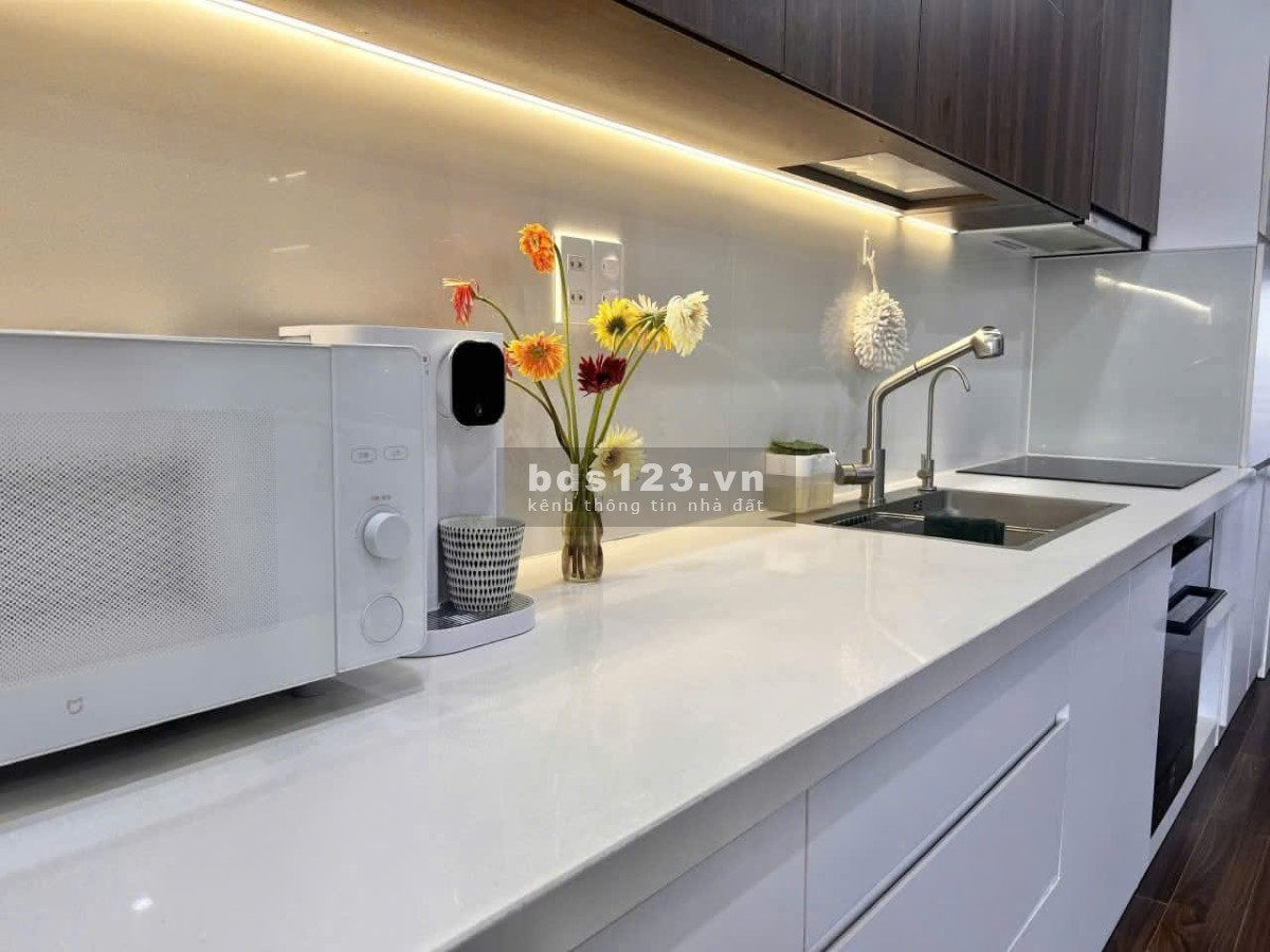 NHÀ ĐẸP - GIÁ TỐT Khu Đấu Giá Ngõ Cổng Kiến Hưng, Hà Đông DT 50m2x 7T giá 16.3 tỷ