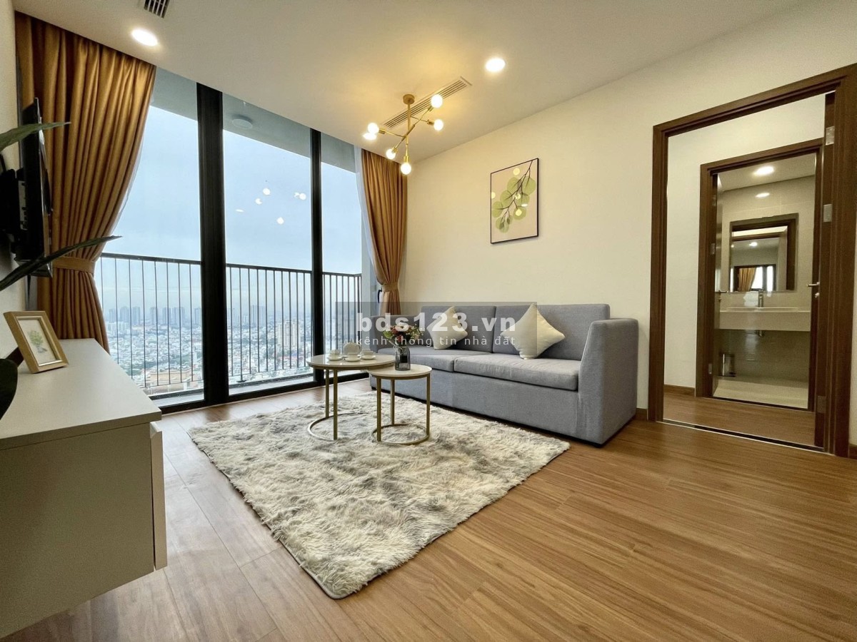 Cho thuê nhanh căn hộ đẳng cấp, tiện nghi tại Eco Green, Quận 7