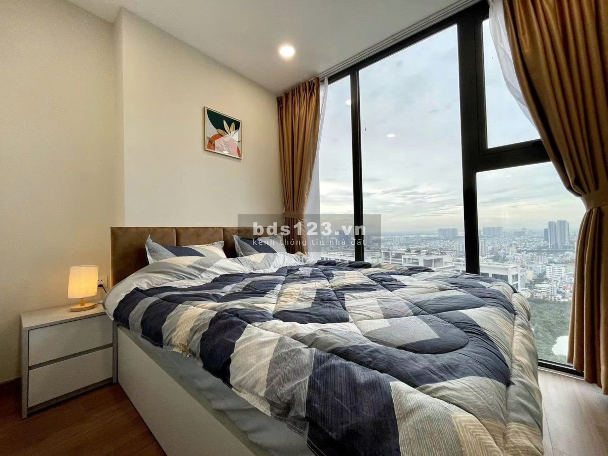 Cho thuê nhanh căn hộ đẳng cấp, tiện nghi tại Eco Green, Quận 7