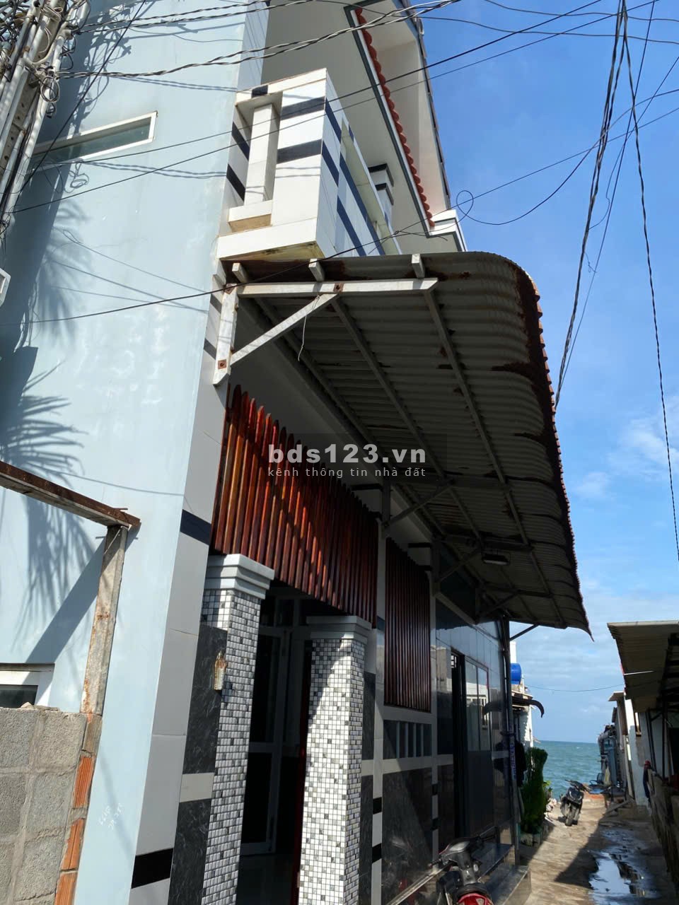 Cho thuê NHÀ CẤP 3 VIEW BIỂN CÁCH BIỂN CHỈ 10 mét - Mũi Né, Phan Thiết, Bình Thuận