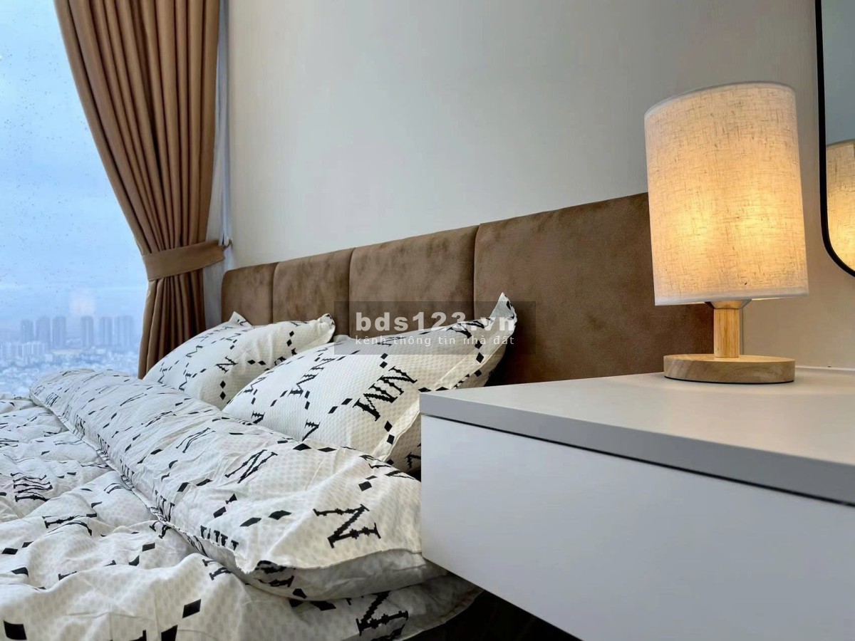 Cho thuê nhanh căn hộ đẳng cấp, tiện nghi tại Eco Green, Quận 7