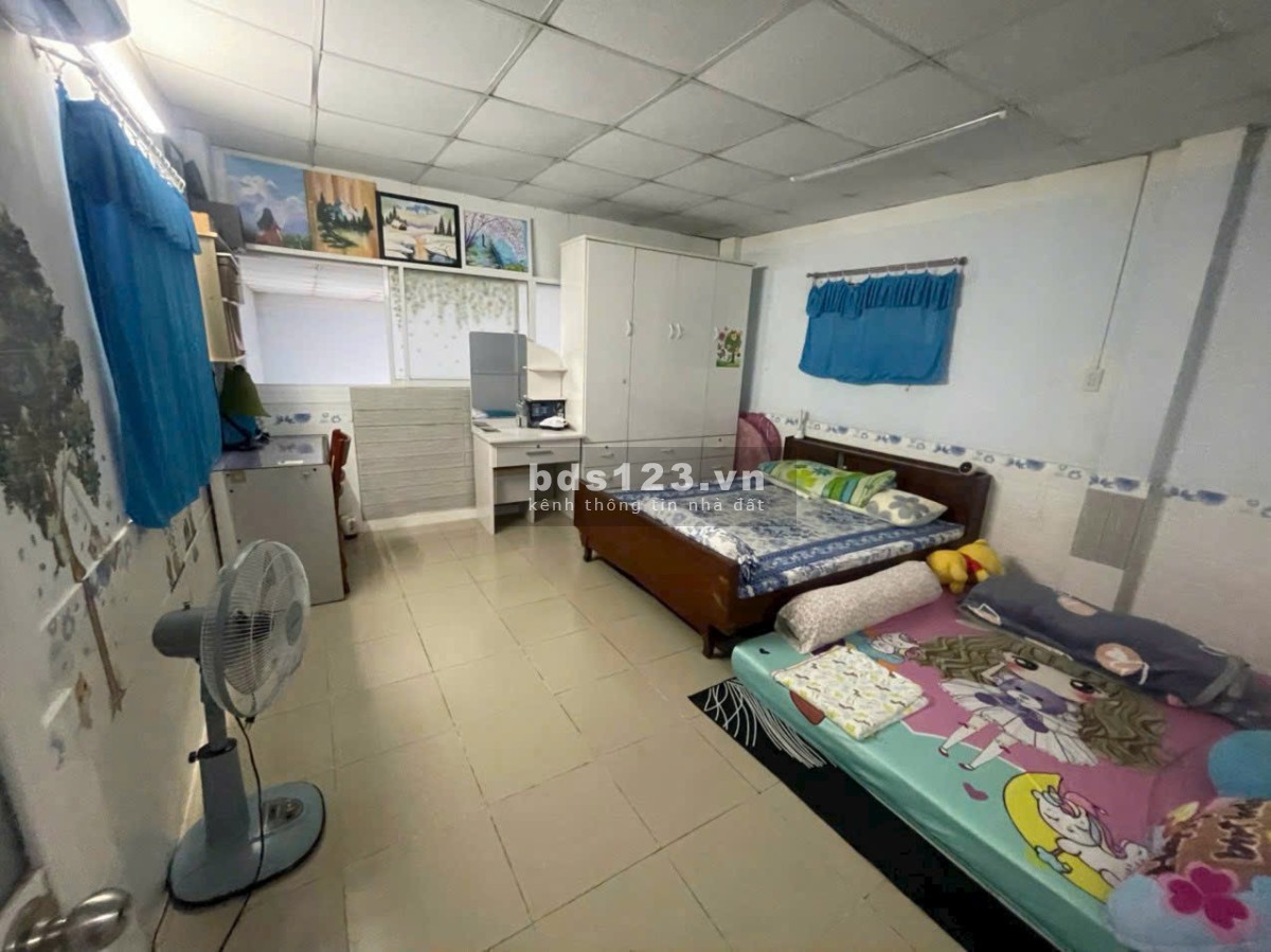 CẦN BÁN Nhà Gác Lửng 95m² Gần Công Viên Dương Tử Giang - Phường Tân Phong - Đồng Nai