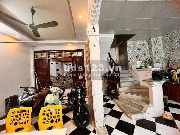 ĐỐNG ĐA - CÁCH MẶT PHỐ 20M - NGÕ THẲNG - 6 TẦNG 8 NGỦ KHÉP KÍN CHO THUÊ 40 TRIỆU/ THÁNG