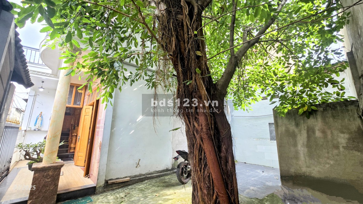 Bán Nhà Lầu Ốp Gỗ FULL Nhà 110m² Rất Đẹp - Gần Đền Thánh Martin - Phường Tân Hòa, BH-ĐN