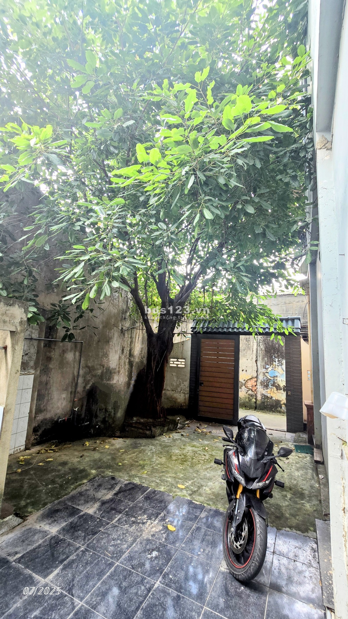 Bán Nhà Lầu Ốp Gỗ FULL Nhà 110m² Rất Đẹp - Gần Đền Thánh Martin - Phường Tân Hòa, BH-ĐN
