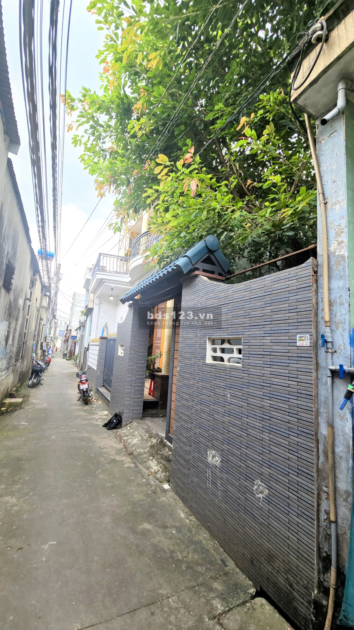 Bán Nhà Lầu Ốp Gỗ FULL Nhà 110m² Rất Đẹp - Gần Đền Thánh Martin - Phường Tân Hòa, BH-ĐN
