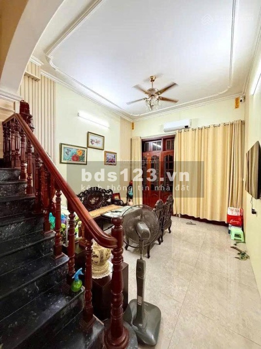 Chính Chủ Bán Nhà Phân Lô Quân Đội Ngã Tư Sở – Ngõ Rộng Gần Mặt Đường Lớn - 0838238838