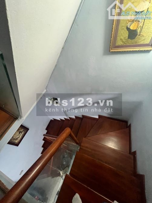Bán nhà Thanh XUÂN 30 m x 4 tầng giá 11,5 tỷ